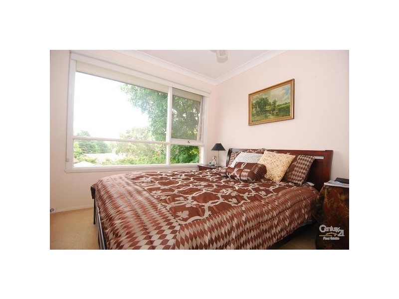 7 Hillside Place, West Pennant Hills NSW 2125