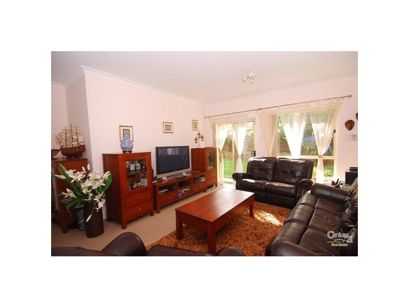 2/24A Fisher Avenue, Pennant Hills NSW 2120