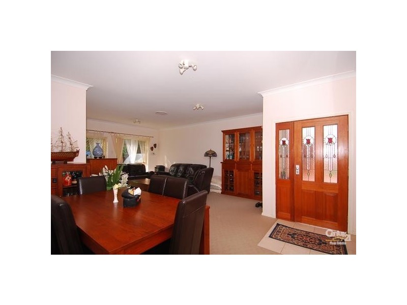 2/24A Fisher Avenue, Pennant Hills NSW 2120