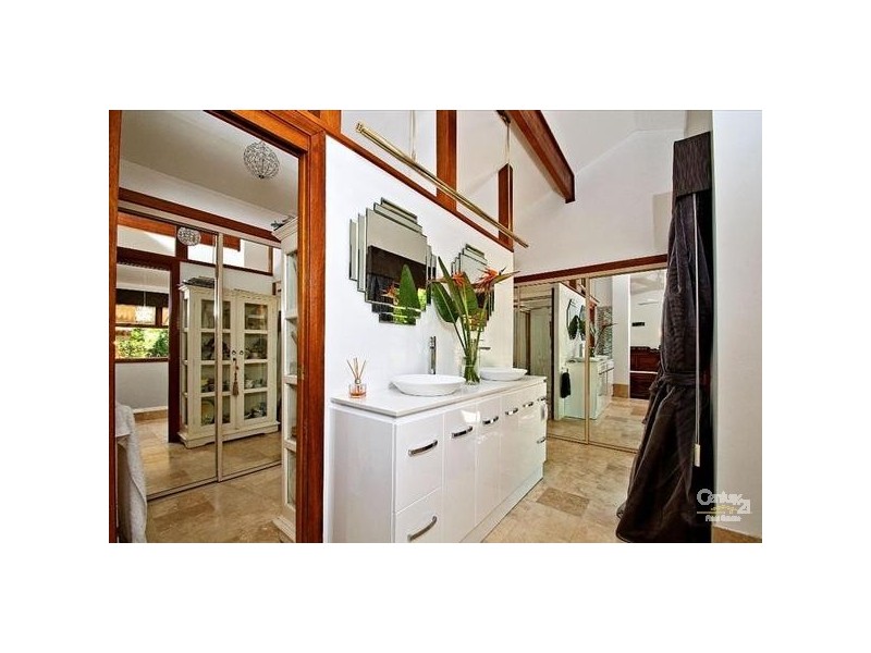 11 Kookaburra Place, West Pennant Hills NSW 2125