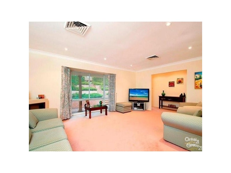 68 Oratava Avenue, West Pennant Hills NSW 2125