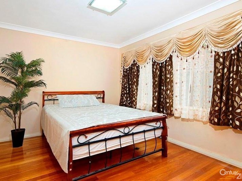 4/33-35 Boundary Road, Pennant Hills NSW 2120