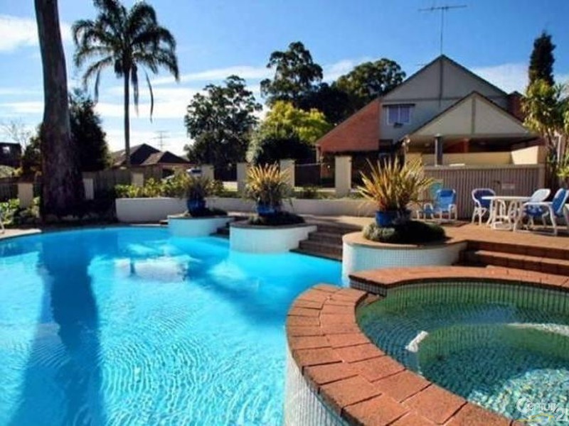 27/32-34 Greenoaks Ave, Cherrybrook NSW 2126