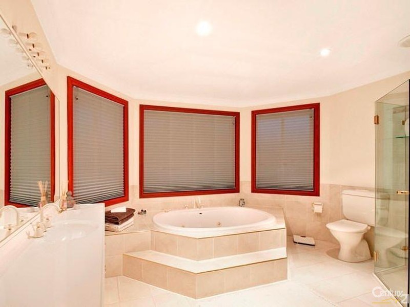 37 Glenridge Avenue, West Pennant Hills NSW 2125