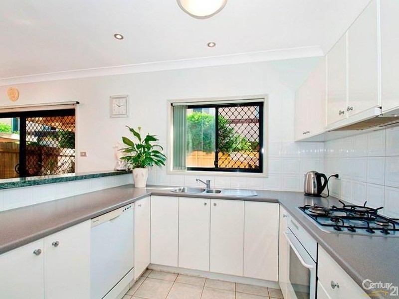 6 Newton Close, Liberty Grove NSW 2138