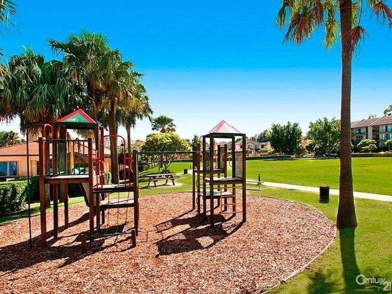 6 Newton Close, Liberty Grove NSW 2138