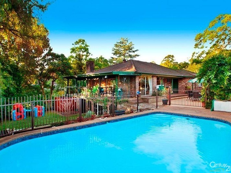 2 Savoy Court, West Pennant Hills NSW 2125