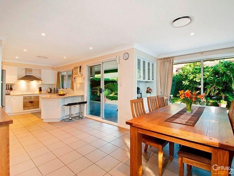 2 Savoy Court, West Pennant Hills NSW 2125