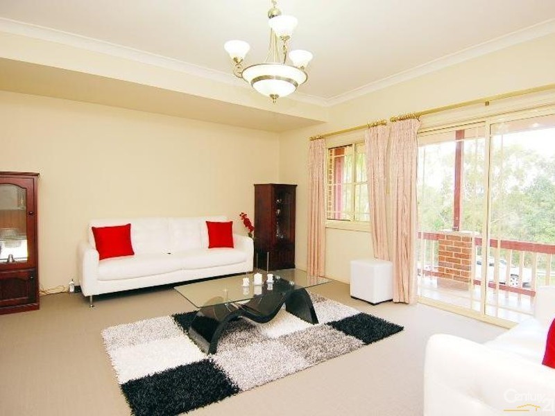 20B Carmen Cr, Cherrybrook NSW 2126