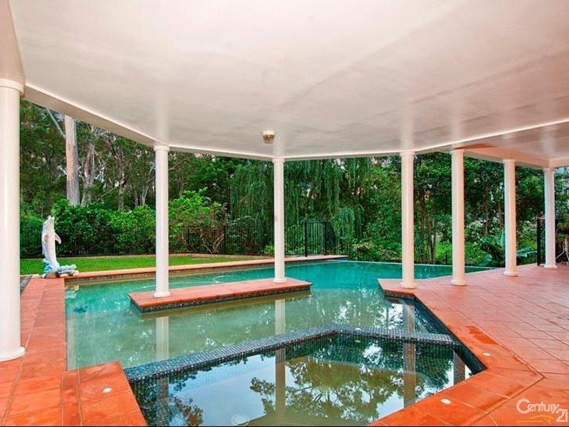 25 Kambah Place, West Pennant Hills NSW 2125