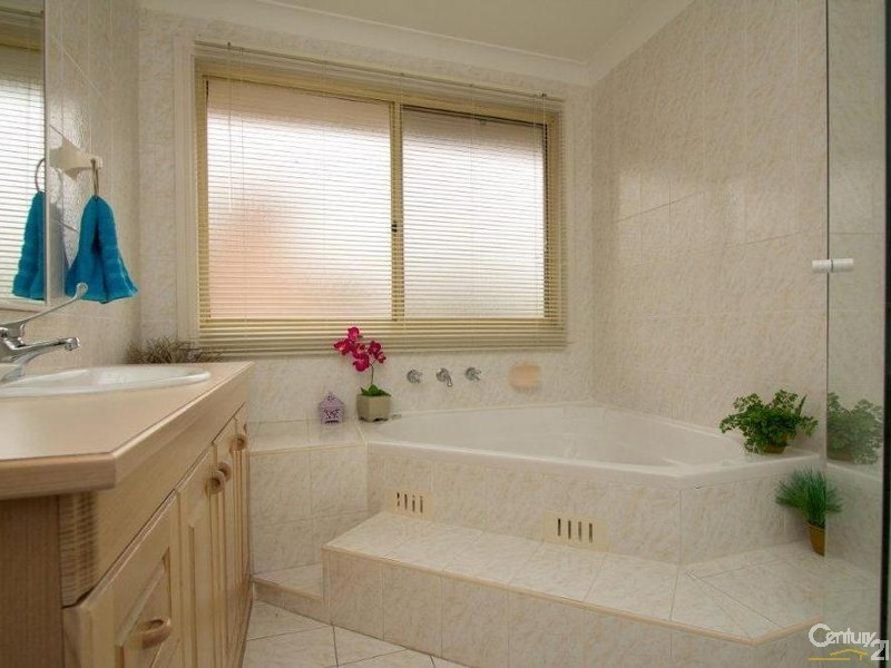 12 Badenoch Avenue, Glenhaven NSW 2156