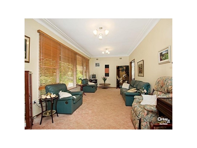 42 Castle Hill Road, West Pennant Hills NSW 2125