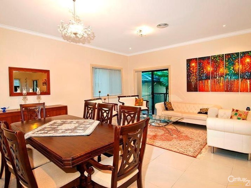 127 Kooringal Avenue, Thornleigh NSW 2120