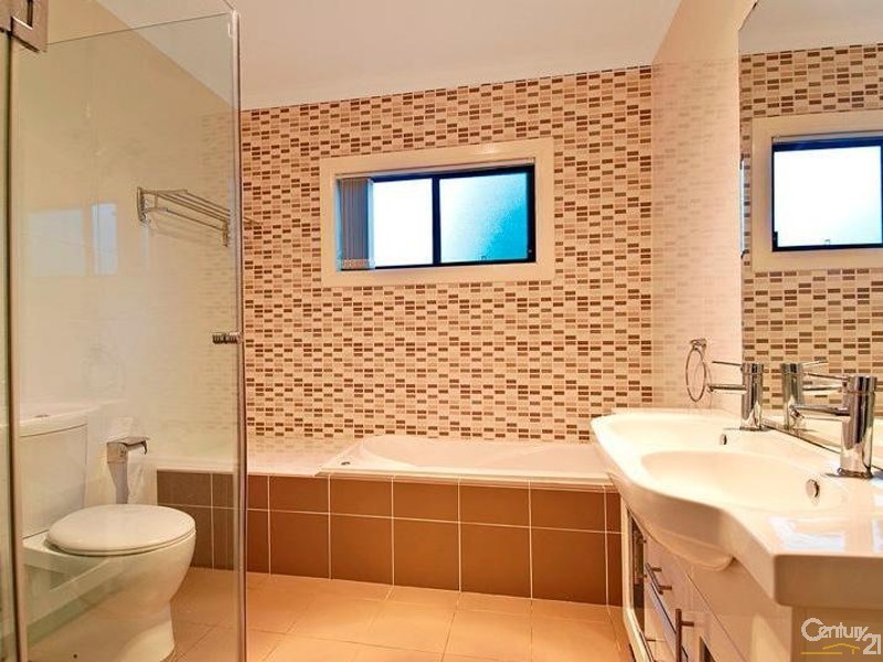 127 Kooringal Avenue, Thornleigh NSW 2120