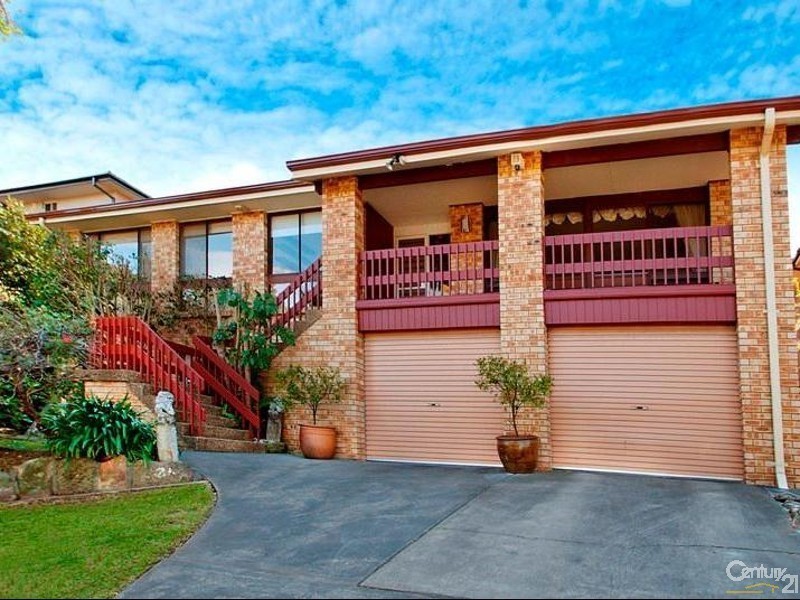 61 Eaton Rd, West Pennant Hills NSW 2125