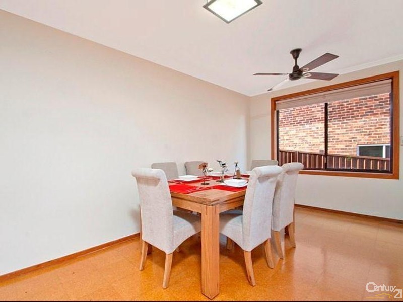 61 Eaton Rd, West Pennant Hills NSW 2125