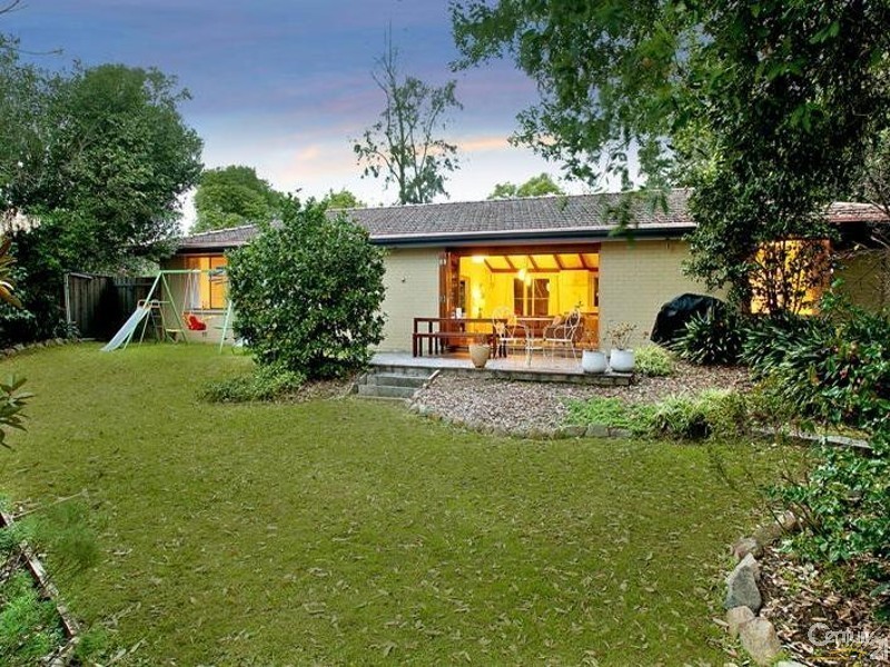 26 Graylind Ave, West Pennant Hills NSW 2125