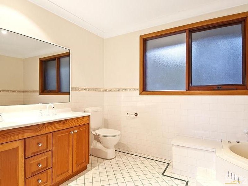 96 Fallon Drive, Dural NSW 2158