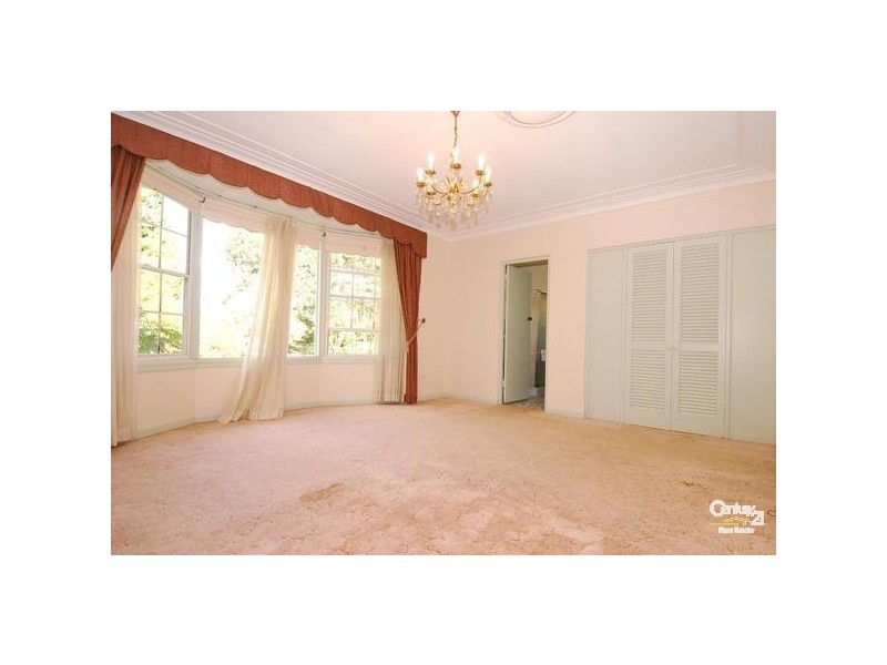 41 New Farm Rd, West Pennant Hills NSW 2125