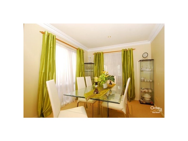 7 Bernard Place, Cherrybrook NSW 2126