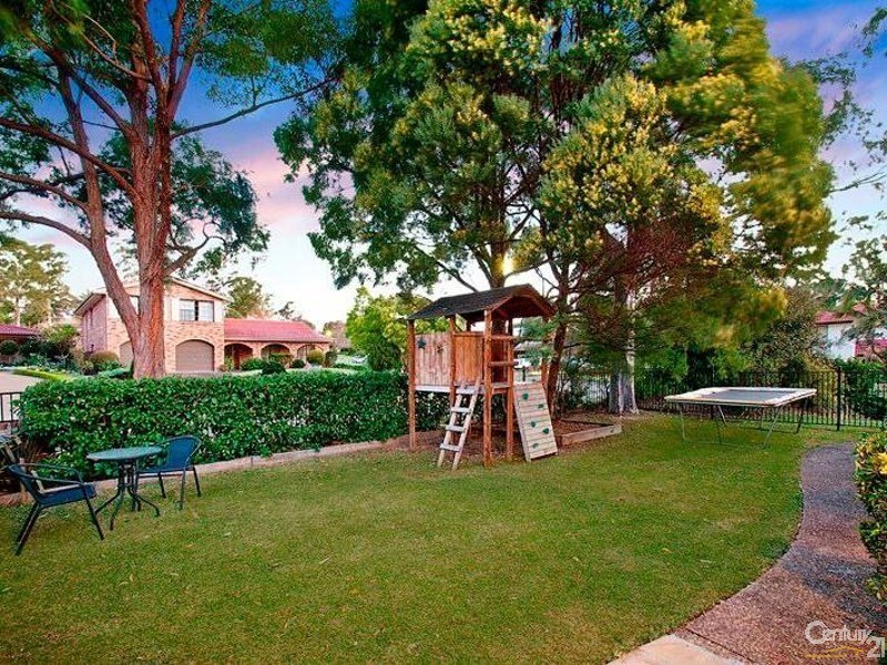 1 Elliott Place, Cherrybrook NSW 2126