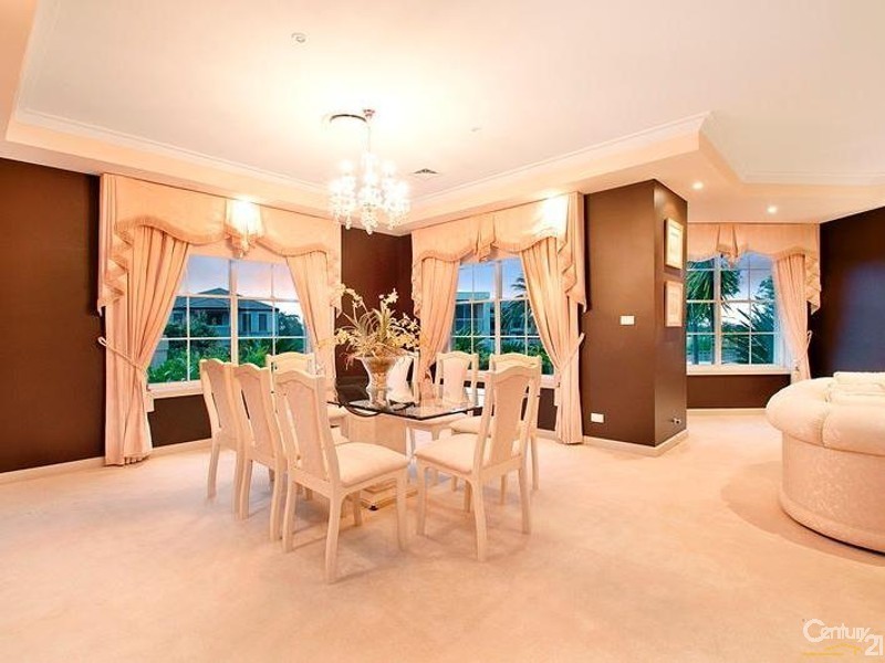 Castle Hill NSW 2154