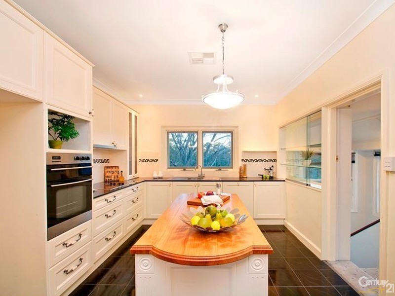 25 Boundary Rd(entry via City View Rd), Pennant Hills NSW 2120