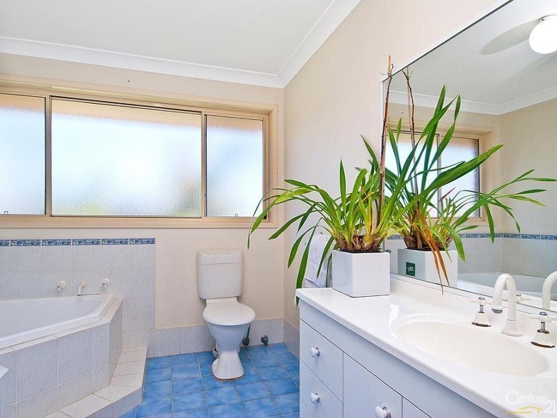 8 Hillsborough Court, Cherrybrook NSW 2126