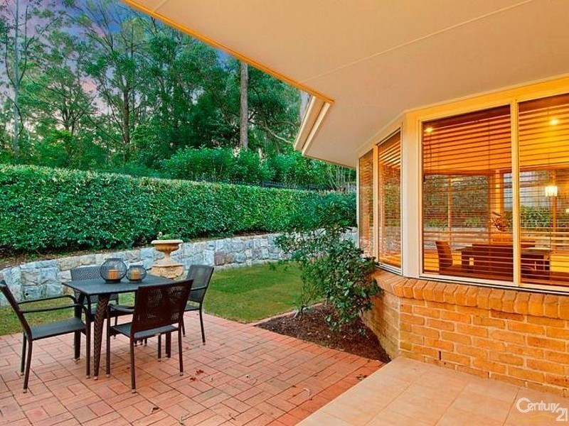 15 Compton Green, West Pennant Hills NSW 2125