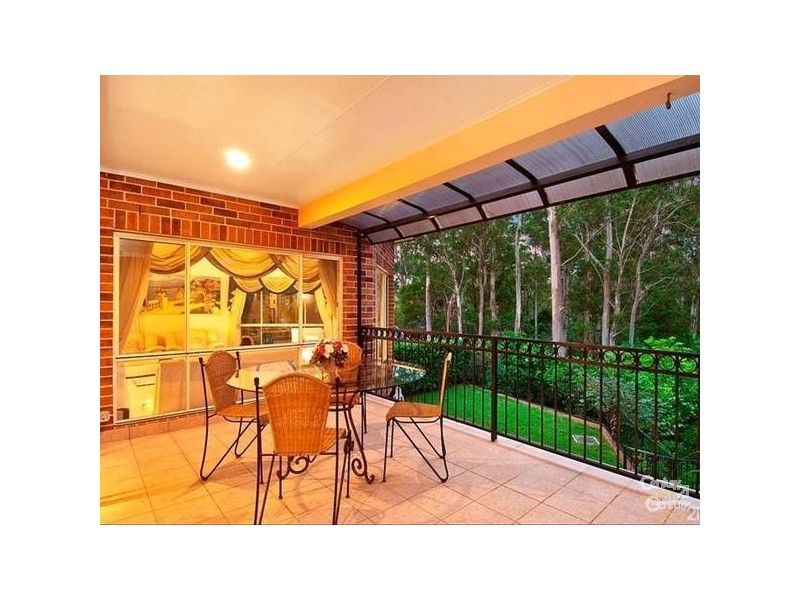 25 Kambah Place, West Pennant Hills NSW 2125