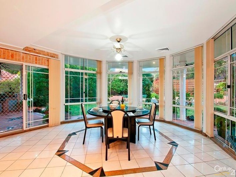 13 Yarra Burn Ave, West Pennant Hills NSW 2125