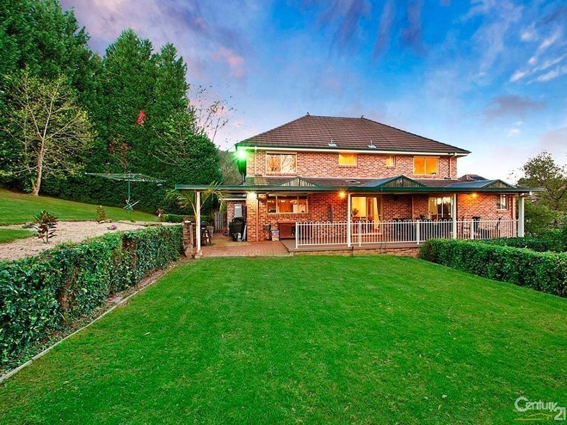 7 Glenayr Grove, West Pennant Hills NSW 2125