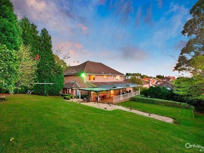 7 Glenayr Grove, West Pennant Hills NSW 2125