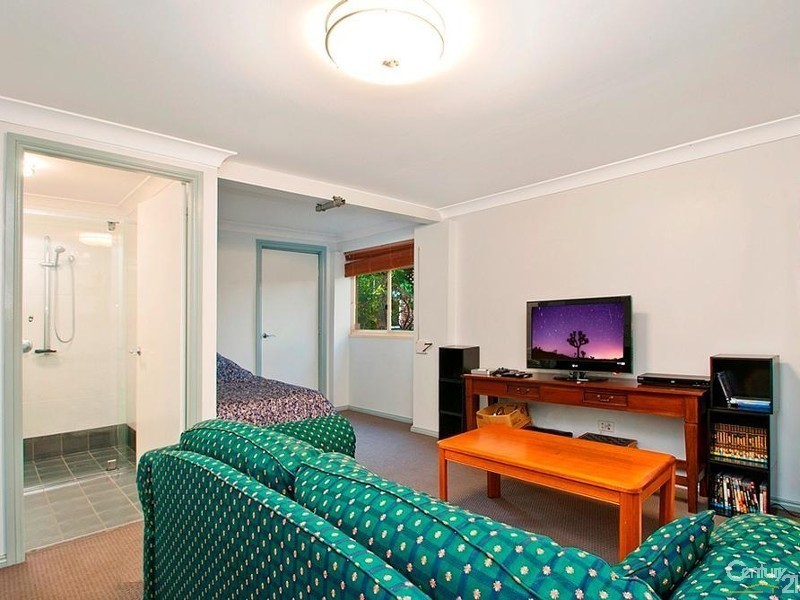 7 Glenayr Grove, West Pennant Hills NSW 2125