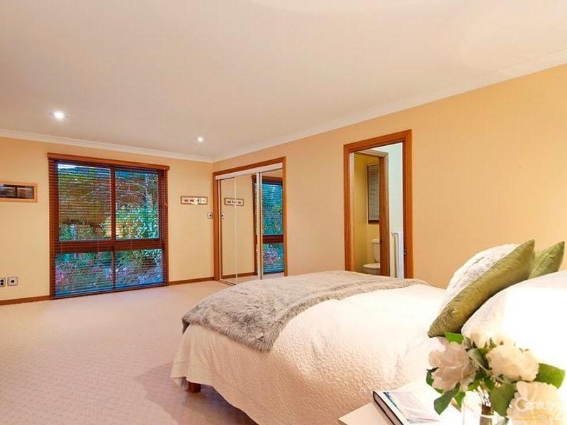 25 Timothy Close, Cherrybrook NSW 2126