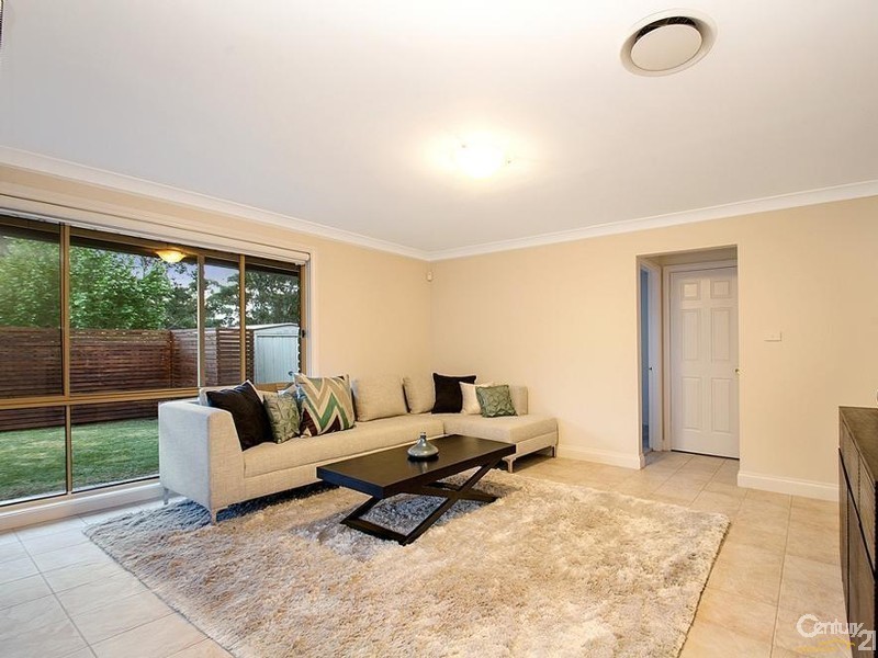 3 John Radley Ave, Dural NSW 2158