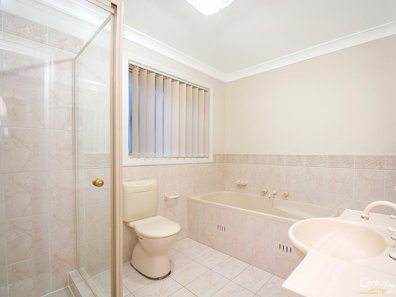 3 John Radley Ave, Dural NSW 2158