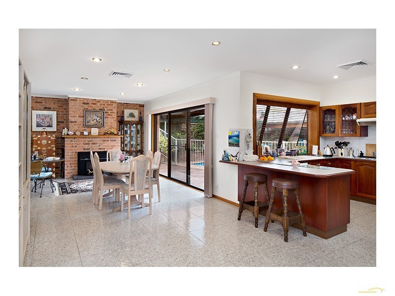 34 Longworth Crescent, Castle Hill NSW 2154