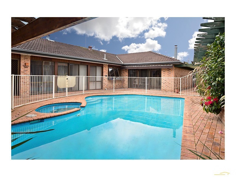34 Longworth Crescent, Castle Hill NSW 2154