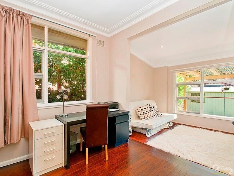 5 Bishop Avenue, West Pennant Hills NSW 2125