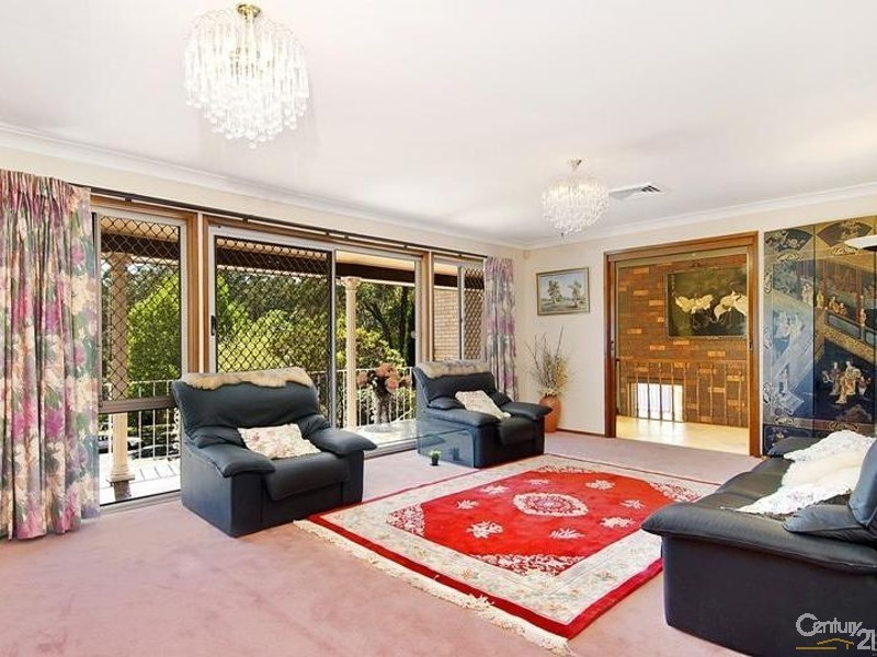 11 Read Place, West Pennant Hills NSW 2125