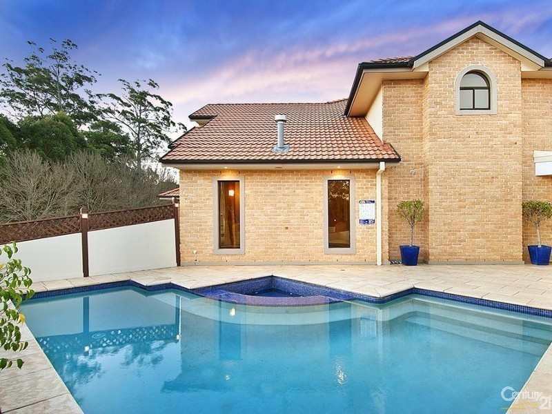 10 Avon Green, West Pennant Hills NSW 2125