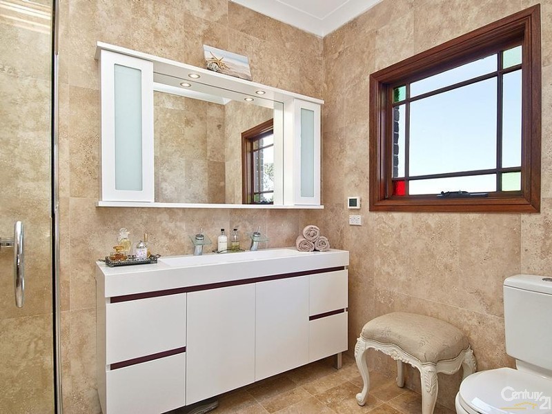 11 Hill Road, West Pennant Hills NSW 2125