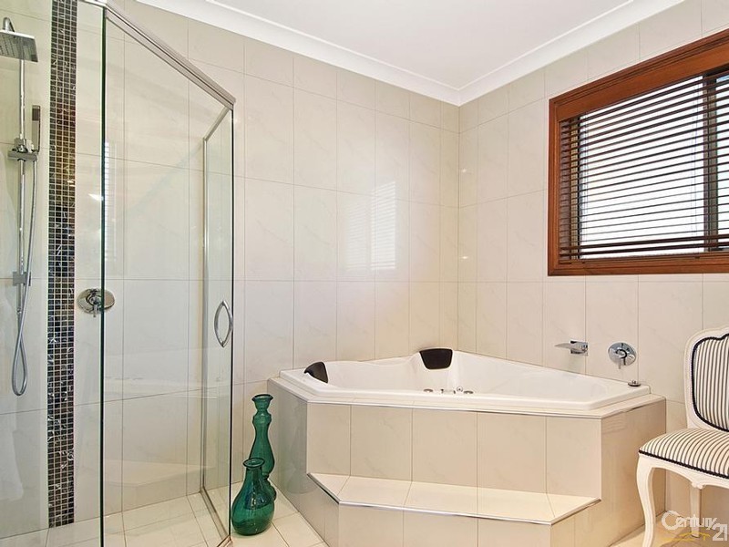 11 Hill Road, West Pennant Hills NSW 2125