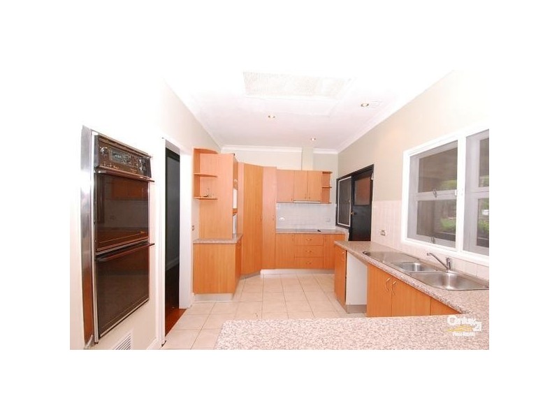 8 Castle Howard Road, Cheltenham NSW 2119