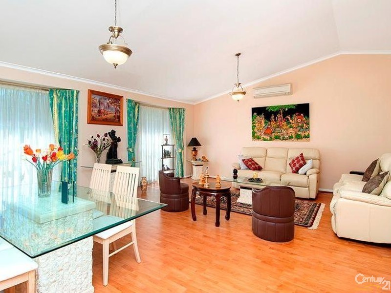 14 Longworth Crescent, Castle Hill NSW 2154