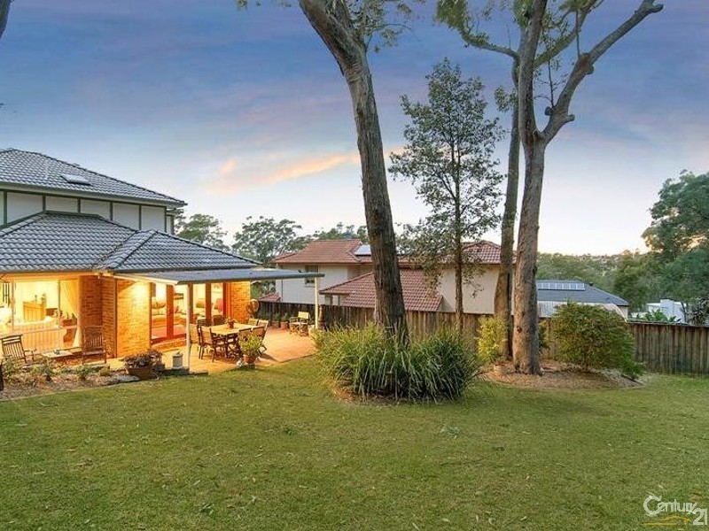 8 Lockyer Close, Dural NSW 2158