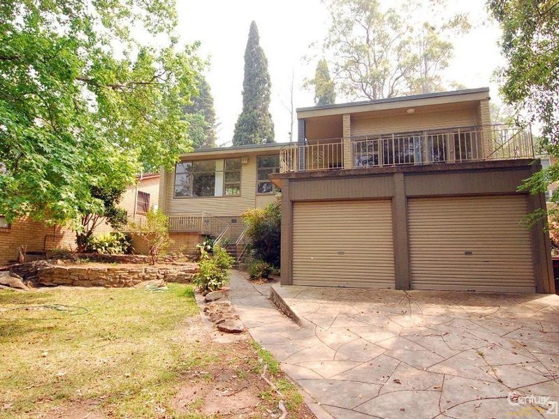 8 Castle Howard Rd, Cheltenham NSW 2119