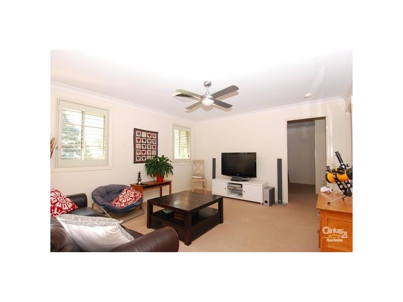 32 Cherrybrook Rd, West Pennant Hills NSW 2125