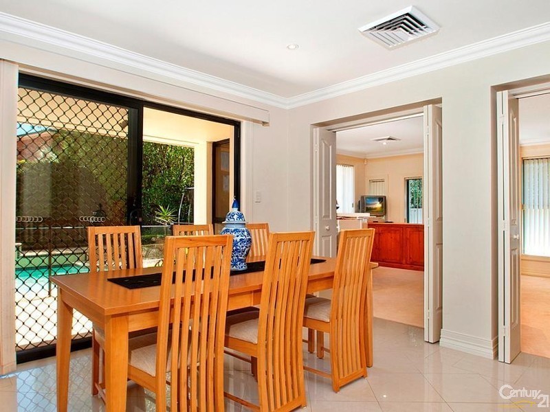 7 Freycinet Close, Dural NSW 2158